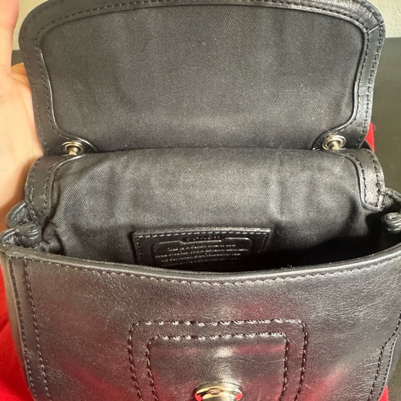 Coach Willis turn lock bag. Arm bag or cross body with tassel black - Picture 7 of 12